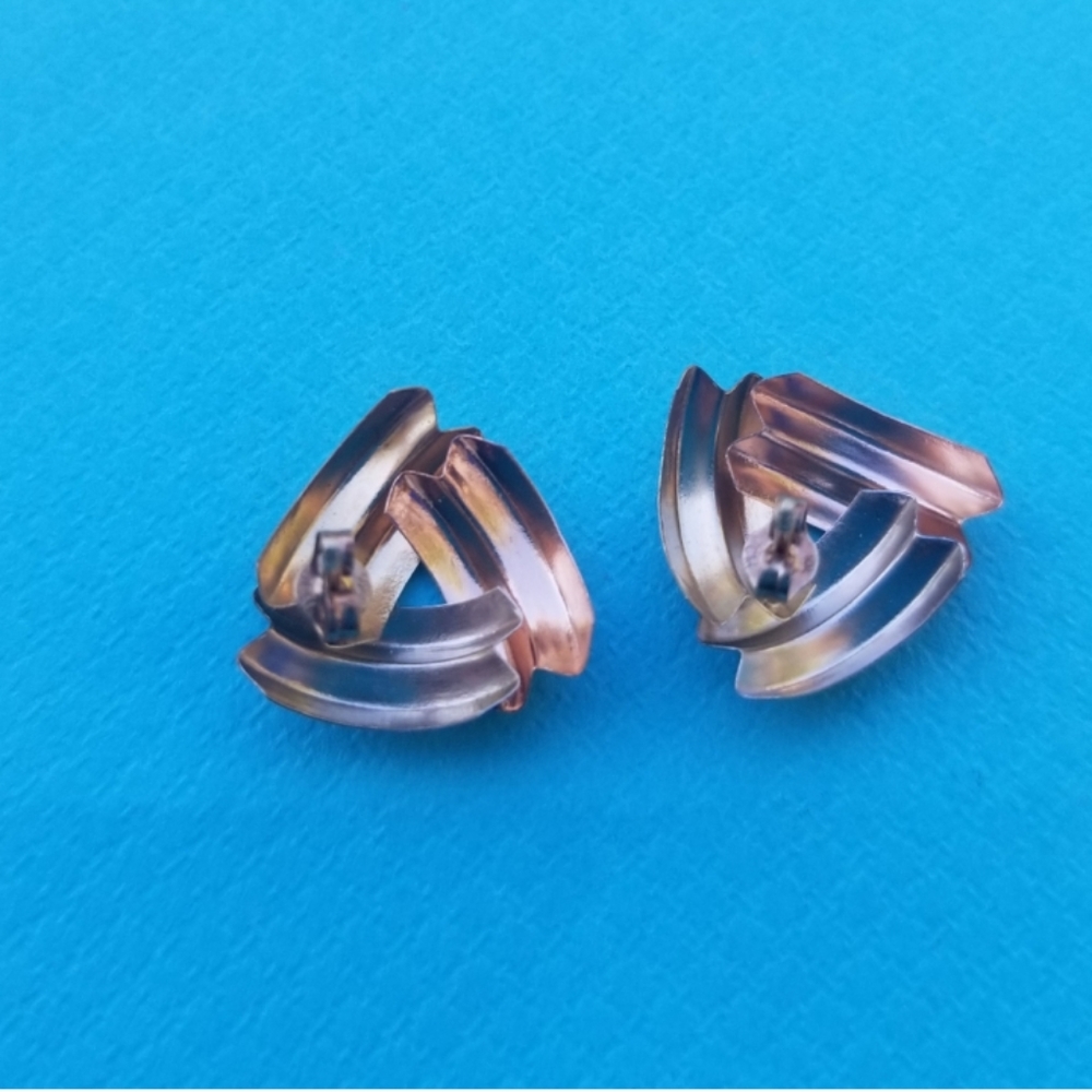 Tri-Colored Gold Post Earrings - Picture 6 of 8